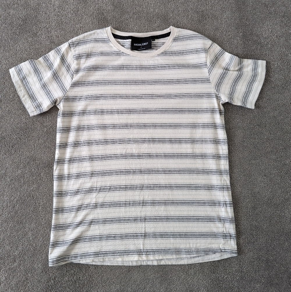 Anerkjendt Marrez Men's Striped T-Shirt in Beige and Black, Size Large